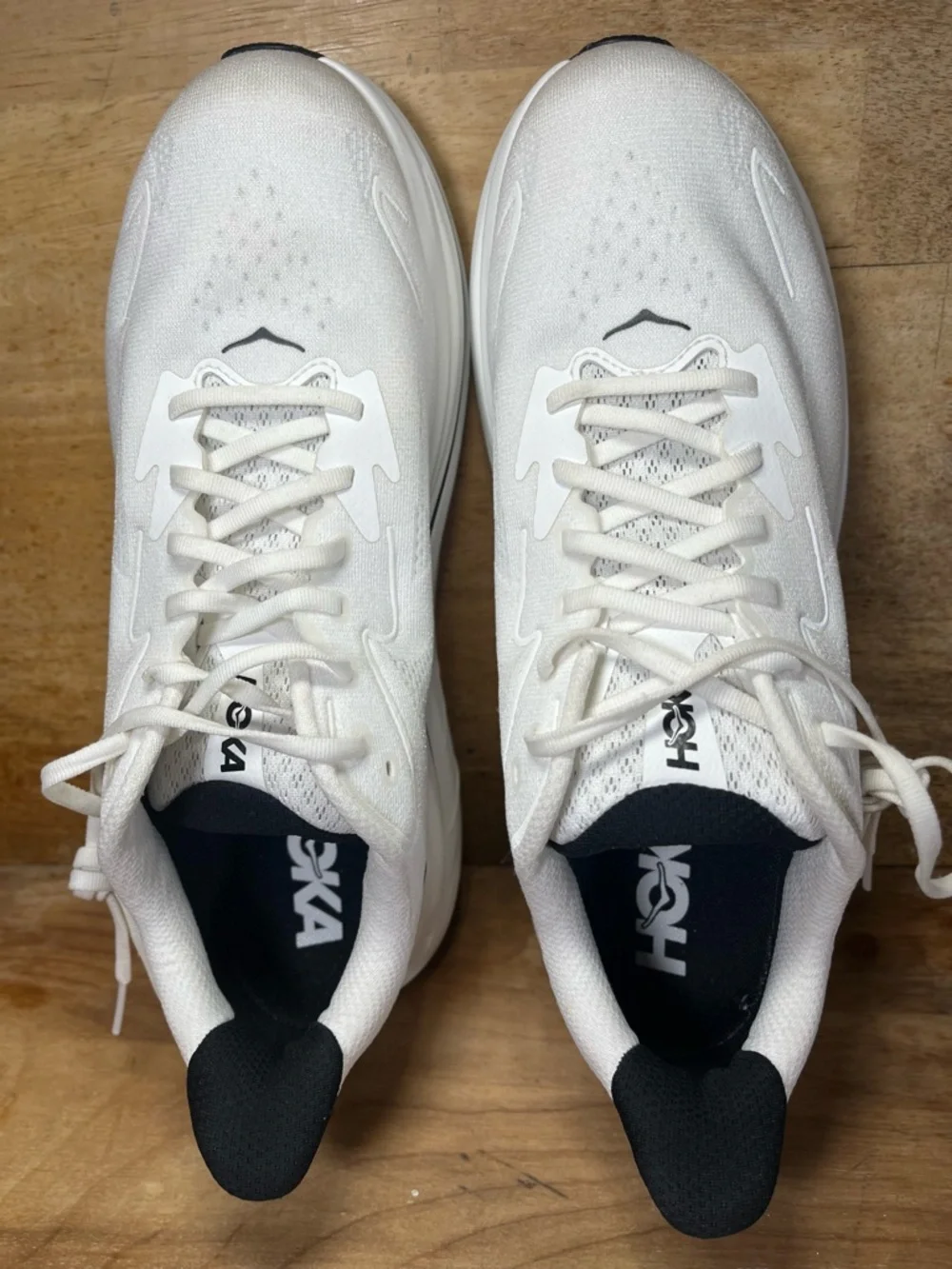 Hoka One One Clifton 10 Mens Size 11.5 Running Shoes Sneakers White Black - Picture 9 of 14